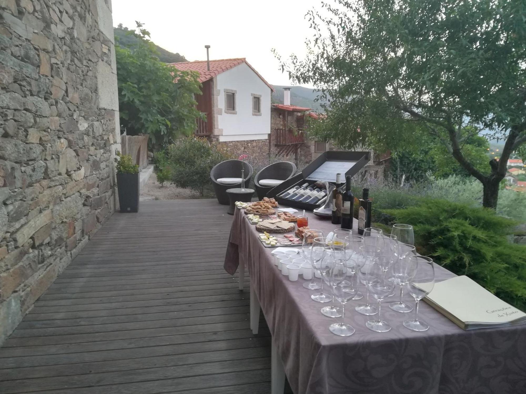 Гостевой дом Bairro Do Casal - Turismo D'Aldeia Вила-Нова-ди-Фош-Коа Экстерьер фото