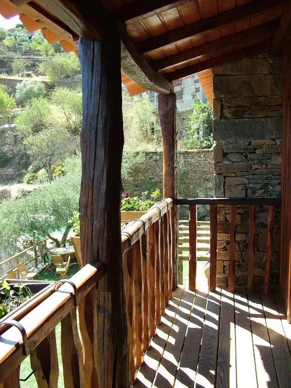 Гостевой дом Bairro Do Casal - Turismo D'Aldeia Вила-Нова-ди-Фош-Коа Номер фото